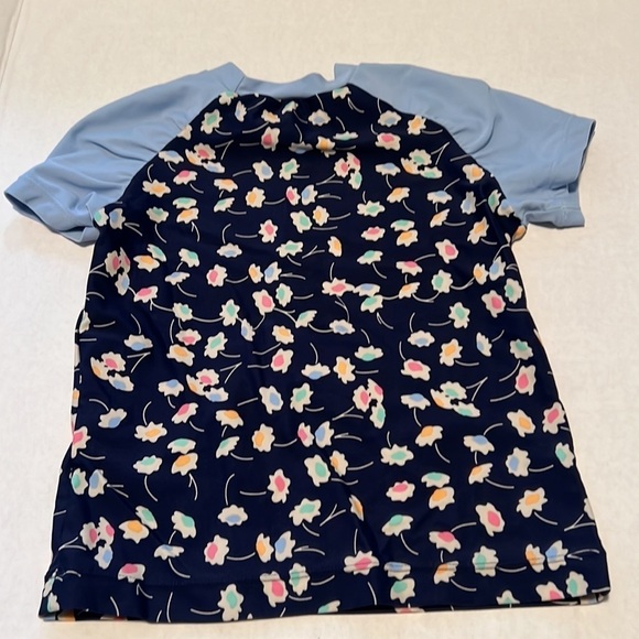 Hanna Anderson swim top size 130 - Picture 2 of 3